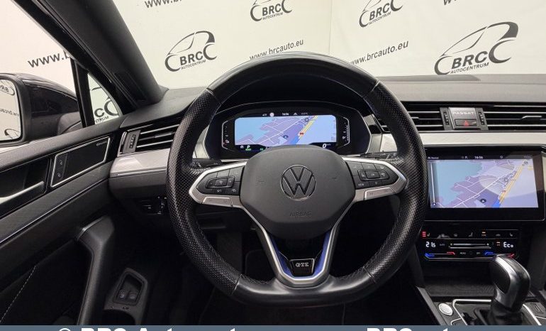 Volkswagen Passat GTE Variant 1.4 TSI Plug-in Hybrid 2020 full