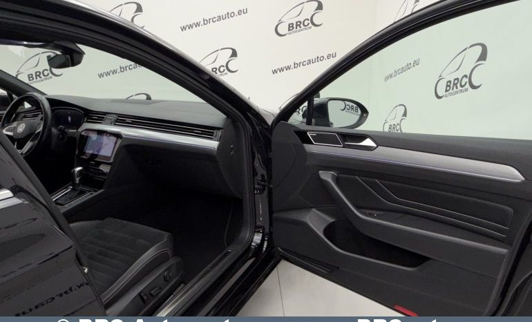 Volkswagen Passat GTE Variant 1.4 TSI Plug-in Hybrid 2020 full
