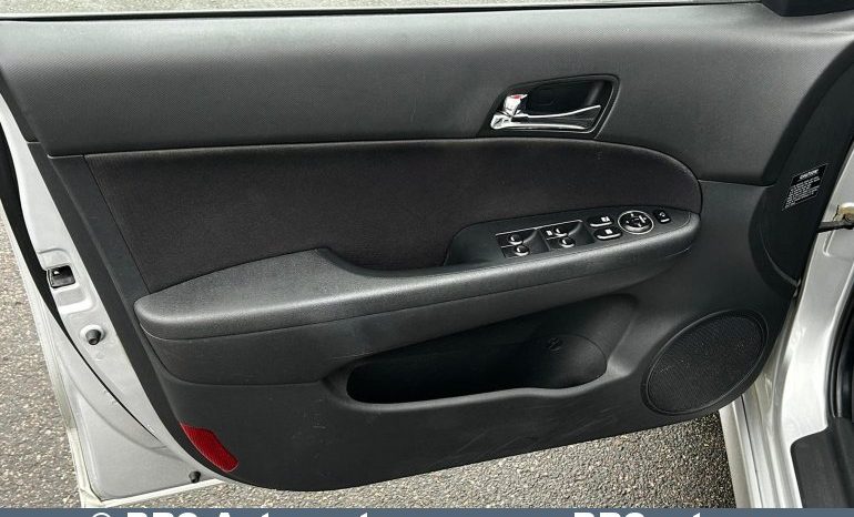 Hyundai i30 1.6 CRDi 2012 full