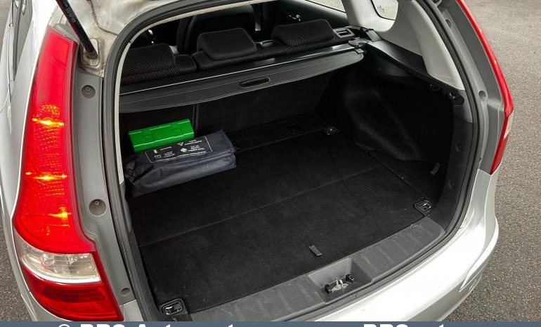 Hyundai i30 1.6 CRDi 2012 full