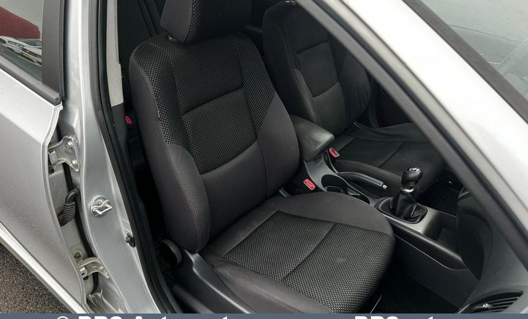 Hyundai i30 1.6 CRDi 2012 full