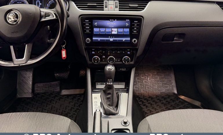 Skoda Octavia Combi 2.0TDI Automatas 2018 full