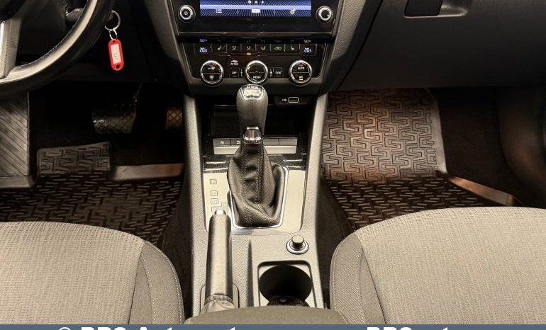 Skoda Octavia Combi 2.0TDI Automatas 2018 full