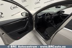 Skoda Octavia Combi 2.0TDI Automatas 2018 full