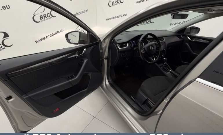 Skoda Octavia Combi 2.0TDI Automatas 2018 full