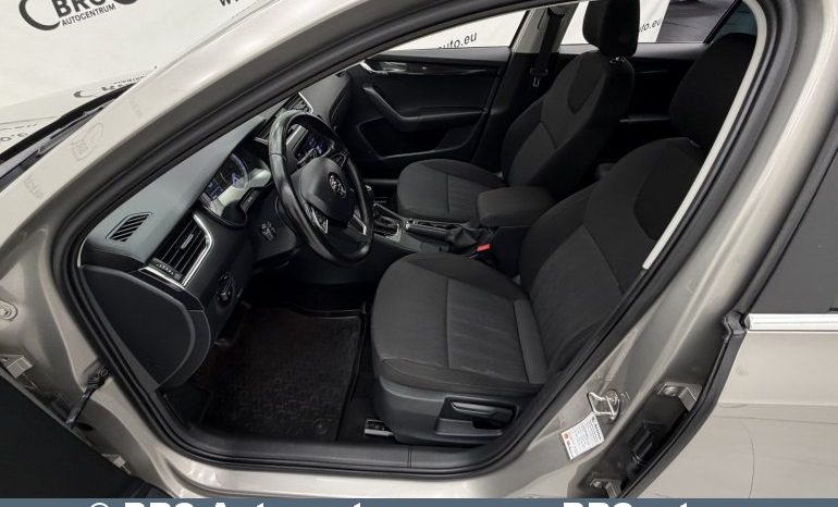 Skoda Octavia Combi 2.0TDI Automatas 2018 full