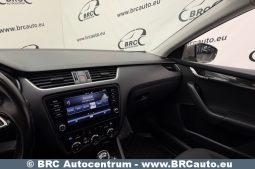 Skoda Octavia Combi 2.0TDI Automatas 2018 full