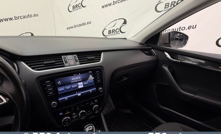 Skoda Octavia Combi 2.0TDI Automatas 2018 full