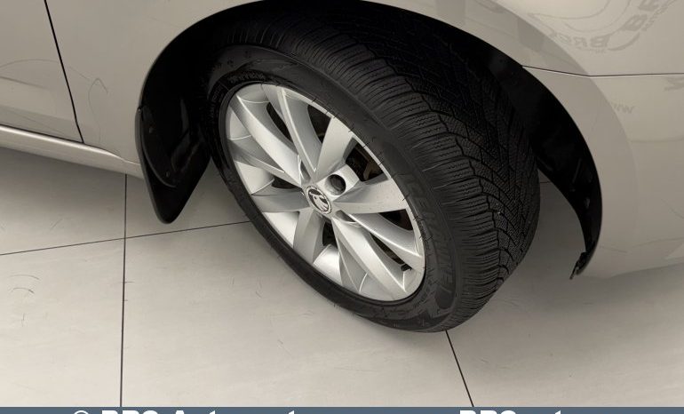 Skoda Octavia Combi 2.0TDI Automatas 2018 full