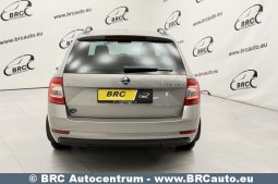 Skoda Octavia Combi 2.0TDI Automatas 2018 full