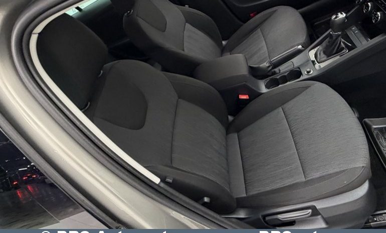 Skoda Octavia Combi 2.0TDI Automatas 2018 full