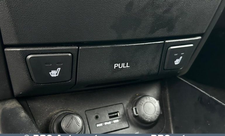 Hyundai i30 1.4i 2011 full