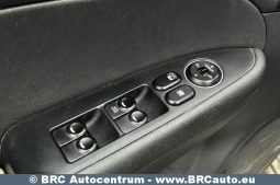 Hyundai i30 1.4i 2011 full