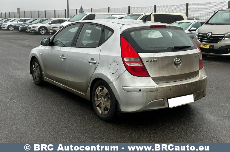 Hyundai i30 1.4i 2011