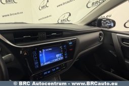 Toyota Corolla Sedan 1.6i Valvematic 2018 full