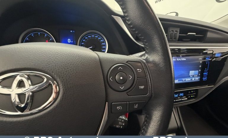 Toyota Corolla Sedan 1.6i Valvematic 2018 full