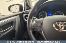 Toyota Corolla Sedan 1.6i Valvematic 2018 full