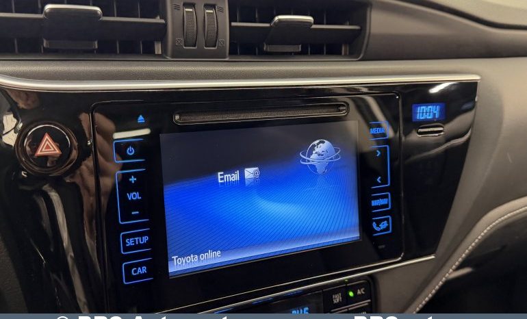 Toyota Corolla Sedan 1.6i Valvematic 2018 full