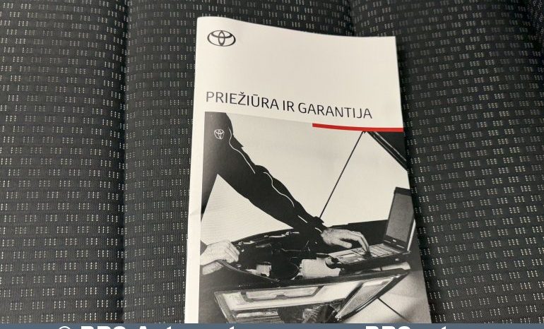 Toyota Corolla Sedan 1.6i Valvematic 2018 full