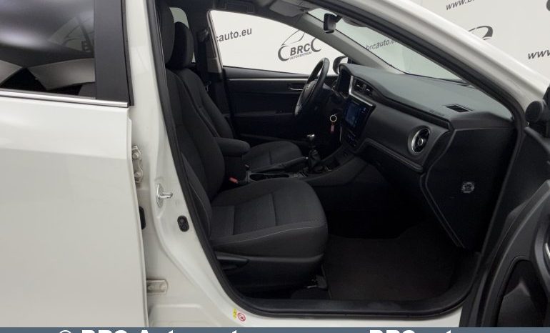 Toyota Corolla Sedan 1.6i Valvematic 2018 full