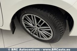 Toyota Corolla Sedan 1.6i Valvematic 2018 full