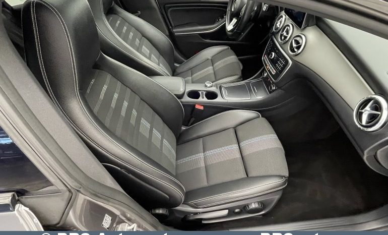 Mercedes-Benz CLA 220 Shooting Brake Automatas 2017 full