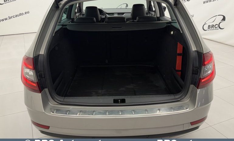 Skoda Octavia 1.8 TSI Automatas 2018 full