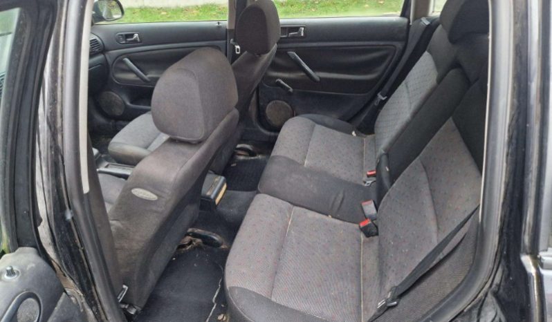 Volkswagen Passat 1999 full