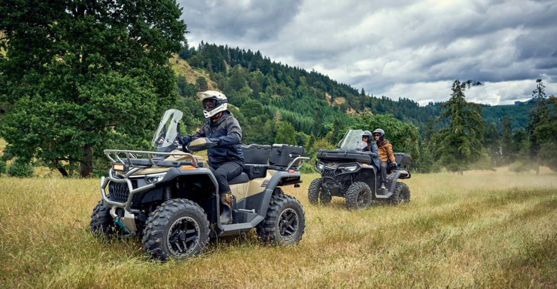 CFMOTO CFORCE 1000 Overland (Gamintojo nuotr.)