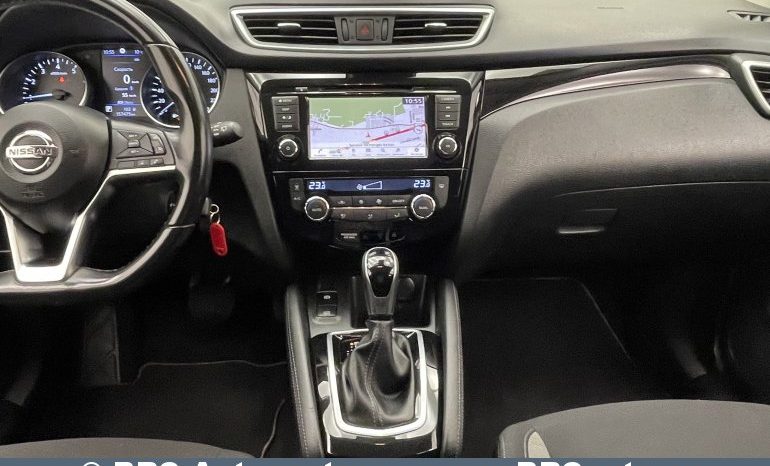 Nissan Qashqai 1.3 DIG-T Automatas 2020 full