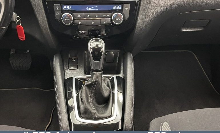 Nissan Qashqai 1.3 DIG-T Automatas 2020 full