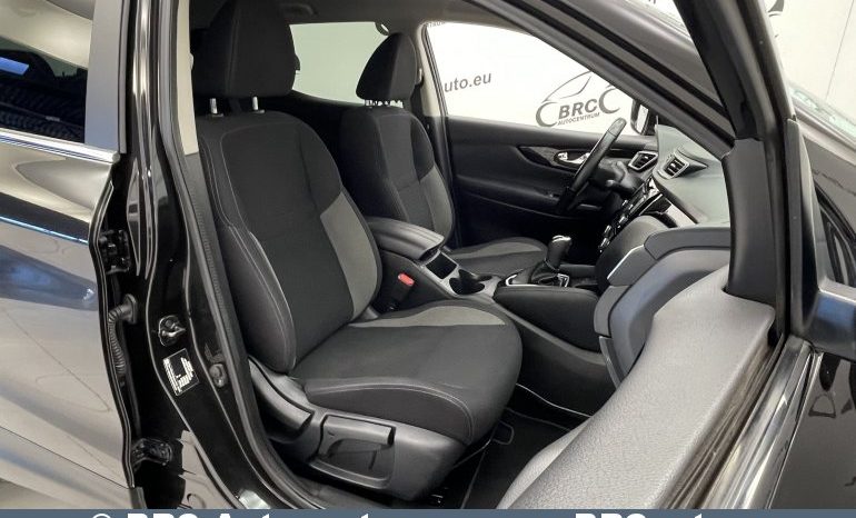 Nissan Qashqai 1.3 DIG-T Automatas 2020 full