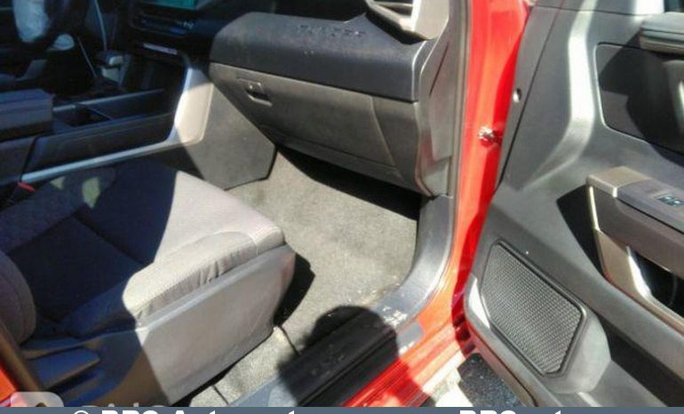 Toyota Tundra SR5 4X4 3.4 Twin-Turbo V6 Automatas 2022 full