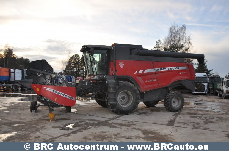 Massey Ferguson 7345 S  2023