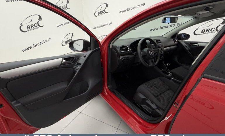 Volkswagen Golf 1.6 TDI Trendline 2012 full