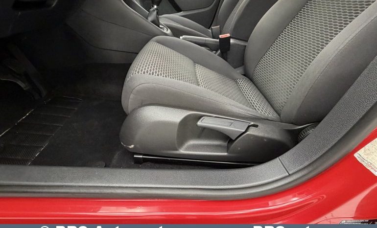 Volkswagen Golf 1.6 TDI Trendline 2012 full