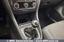 Volkswagen Golf 1.6 TDI Trendline 2012 full