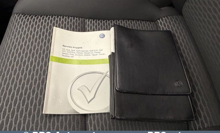 Volkswagen Golf 1.6 TDI Trendline 2012 full