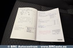 Volkswagen Golf 1.6 TDI Trendline 2012 full