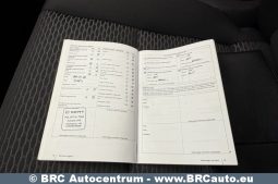 Volkswagen Golf 1.6 TDI Trendline 2012 full