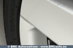 Volkswagen Golf 1.6 TDI Trendline 2012 full