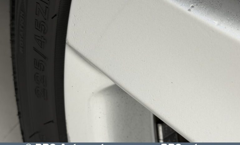 Volkswagen Golf 1.6 TDI Trendline 2012 full