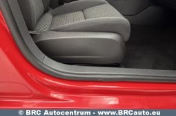 Volkswagen Golf 1.6 TDI Trendline 2012 full