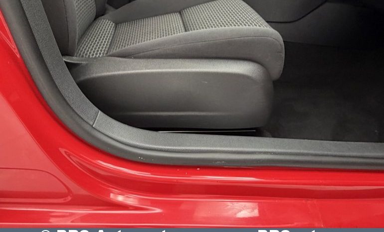 Volkswagen Golf 1.6 TDI Trendline 2012 full