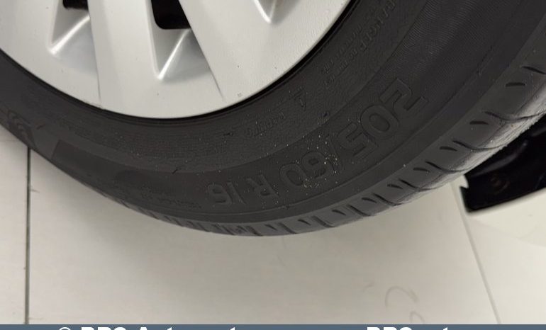 BMW 316 d Touring 2013 full