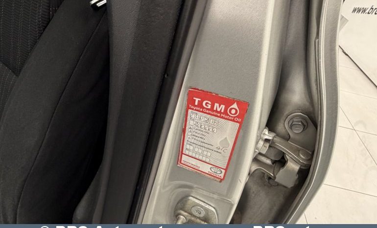 Toyota Auris 1.4 D-4D Linea Sol 2008 full