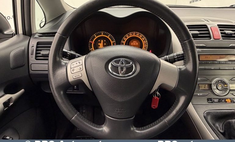 Toyota Auris 1.4 D-4D Linea Sol 2008 full