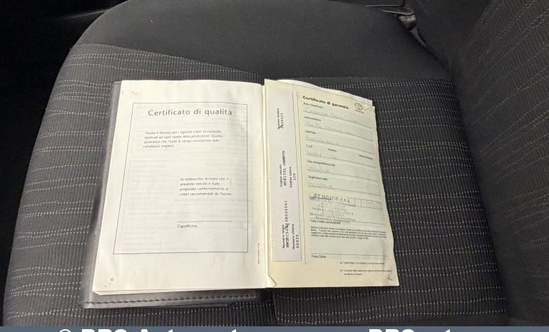 Toyota Auris 1.4 D-4D Linea Sol 2008 full