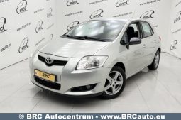 Toyota Auris 1.4 D-4D Linea Sol 2008 full