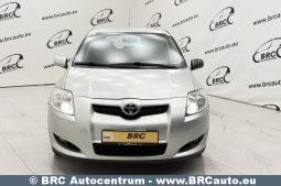 Toyota Auris 1.4 D-4D Linea Sol 2008 full